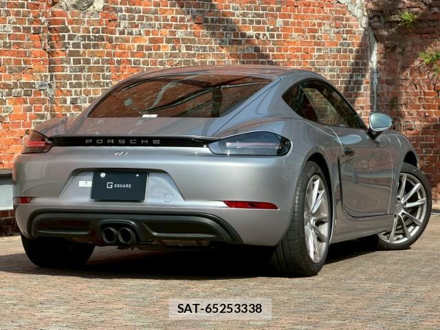 Porsche 718 Cayman 2018-12 8053306-1