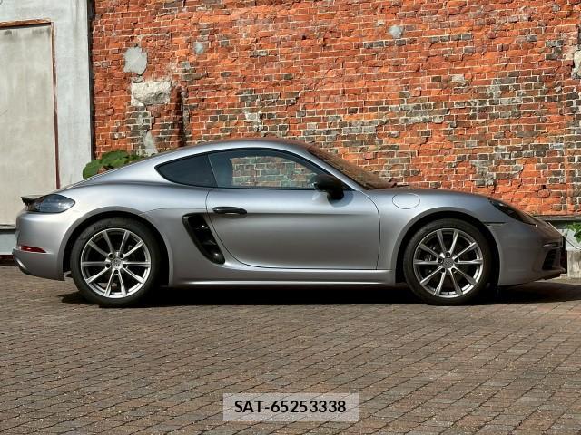 Porsche 718 Cayman 2018-12 8053306-10