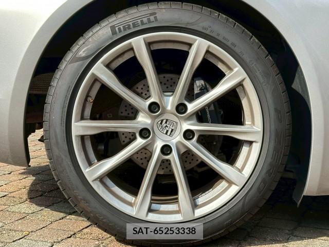 Porsche 718 Cayman 2018-12 8053306-17