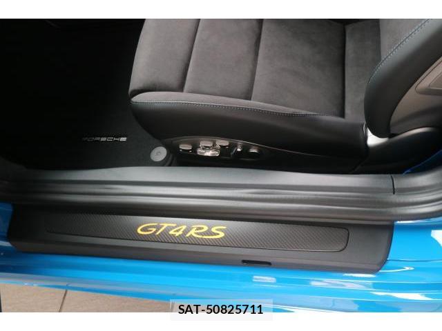 Porsche 718 Cayman 2022-12 8055694-15