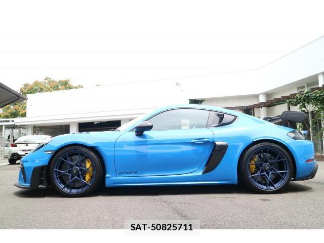 Porsche 718 Cayman 2022-12 8055694-2
