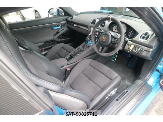 Porsche 718 Cayman 2022-12 8055694-6