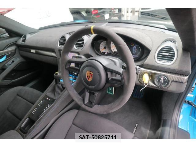 Porsche 718 Cayman 2022-12 8055694-8