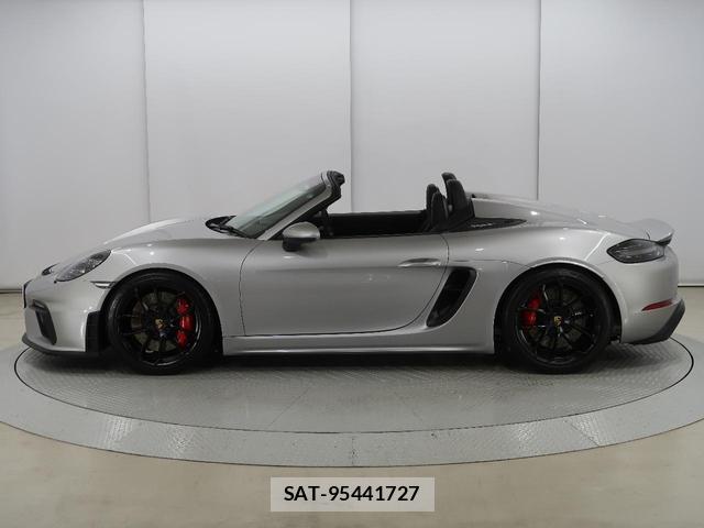 Porsche 718 Spyder 2021-03 8054140-9