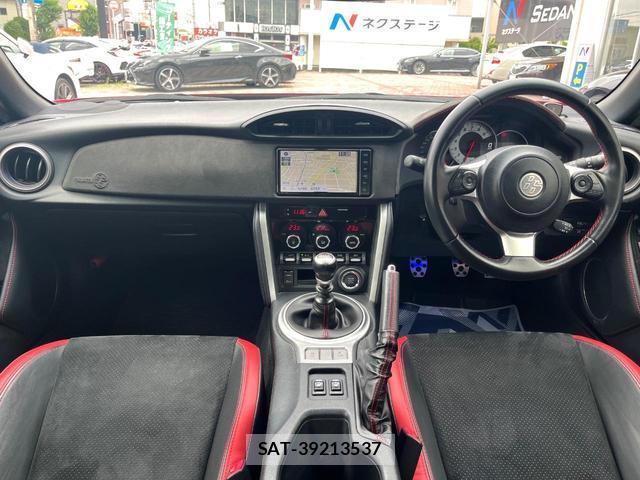 Toyota 86 2020-11 8053846-1