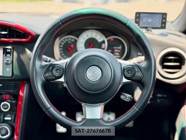 Toyota 86 2017-05 8054271-12