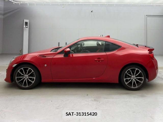 Toyota 86 2016-09 8054843-7