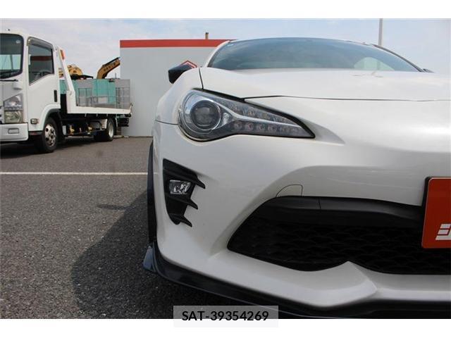 Toyota 86 2018-12 8054938-12
