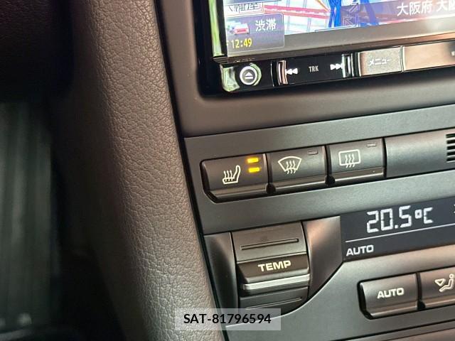 Porsche 911 2012-09 8053305-14