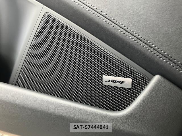 Porsche 911 2025-10 8055790-3