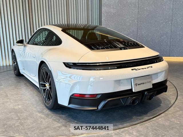 Porsche 911 2025-10 8055790-7