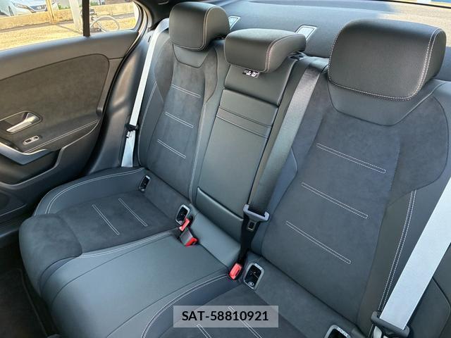 Mercedes Benz A-CLASS 2025-06 8053230-8