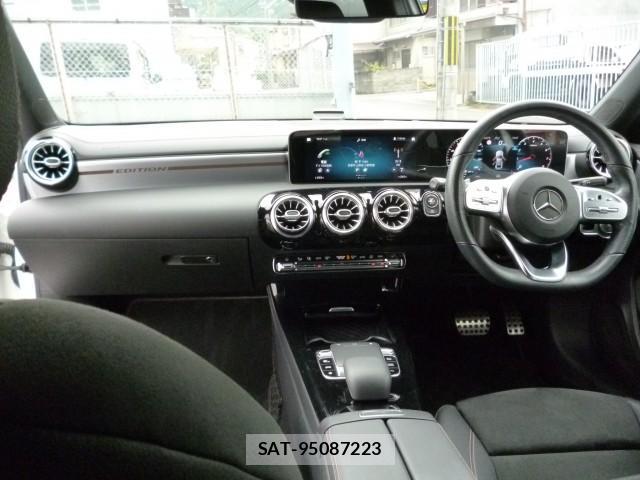 Mercedes Benz A-CLASS 2019-12 8008541-2