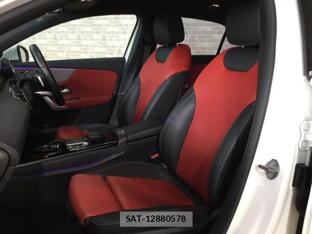 Mercedes Benz A-CLASS 2021-04 8011139-11
