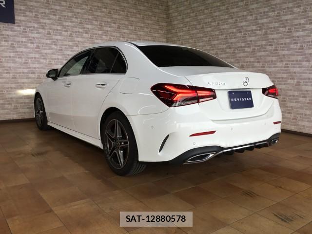 Mercedes Benz A-CLASS 2021-04 8011139-5