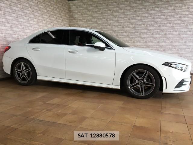 Mercedes Benz A-CLASS 2021-04 8011139-6