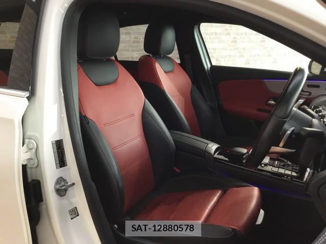 Mercedes Benz A-CLASS 2021-04 8011139-9