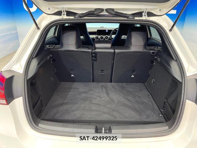 Mercedes Benz A-CLASS 2019-05 8053490-12