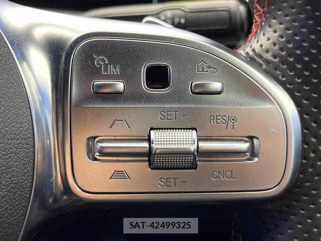 Mercedes Benz A-CLASS 2019-05 8053490-4