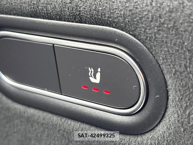 Mercedes Benz A-CLASS 2019-05 8053490-5