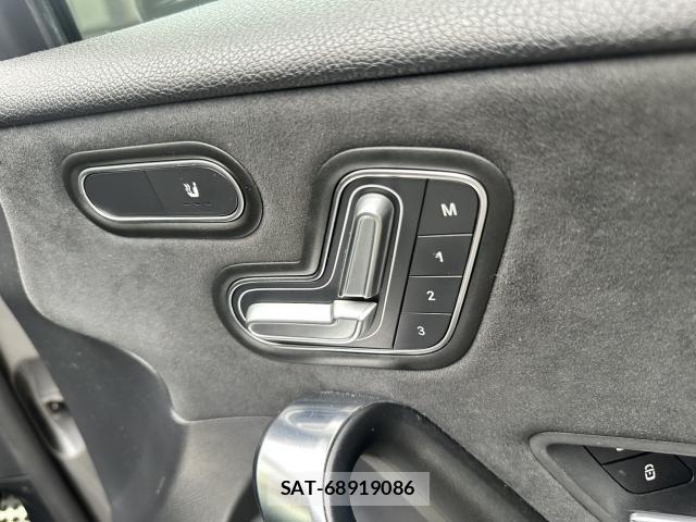 Mercedes Benz A-CLASS 2018-12 8054545-8