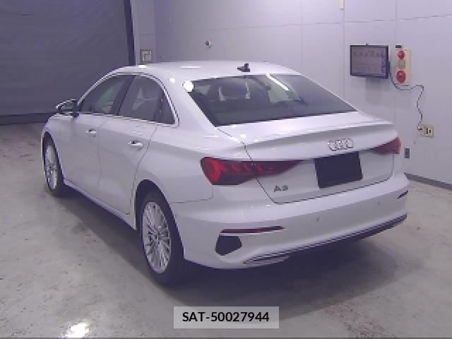 Audi A3 SEDAN 2021-07 8055047-1