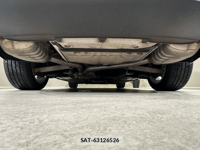 Audi A4 2014-04 8055875-8