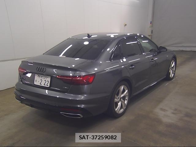 Audi A4 2022-09 8055402-1
