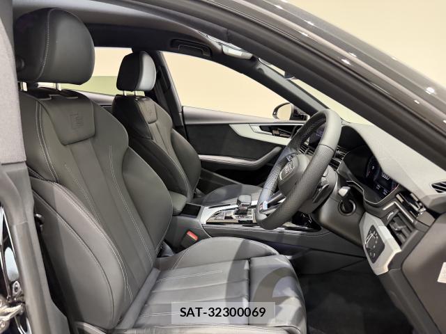 Audi A5 2025-02 8055693-4