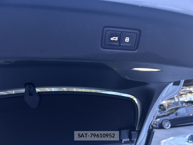 Audi A5 2017-08 8055934-16