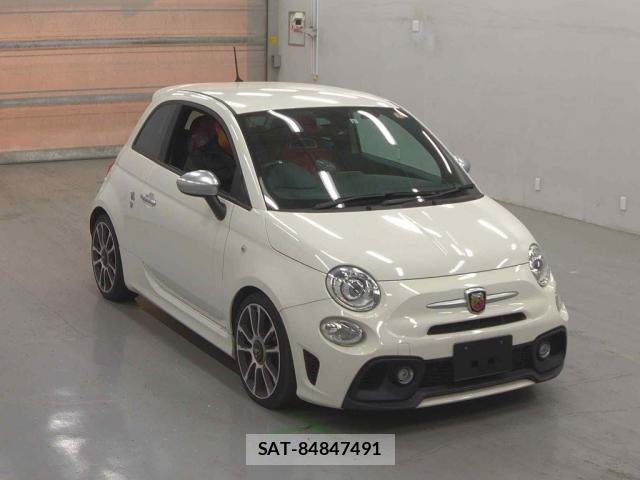 Abarth 595 2017-08 8008525-4