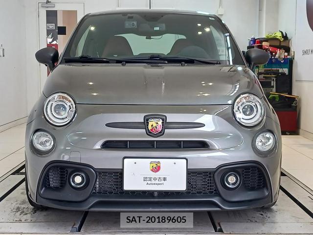 Abarth 595 2022-03 8055715-2
