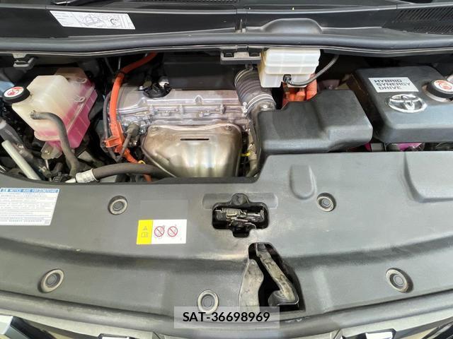 Toyota ALPHARD HYBRID 2018-02 8053741-18