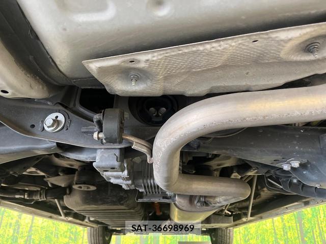 Toyota ALPHARD HYBRID 2018-02 8053741-19