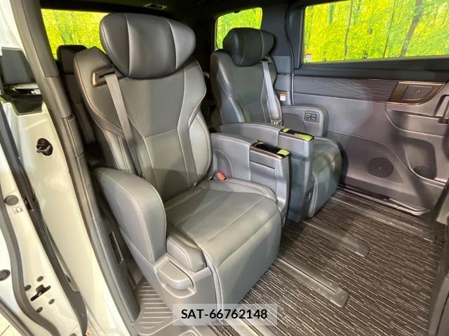 Toyota ALPHARD HYBRID 2026-02 8053752-9