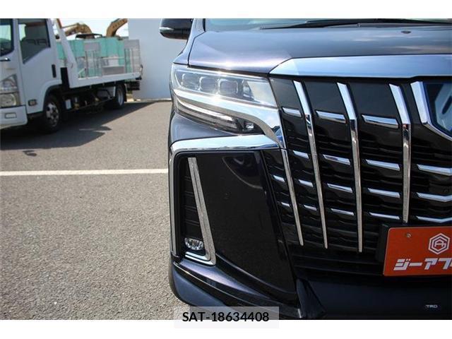 Toyota ALPHARD HYBRID 2021-10 8054930-12