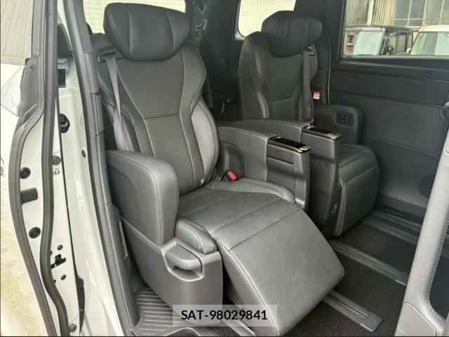 Toyota ALPHARD 2025-04 8053219-6