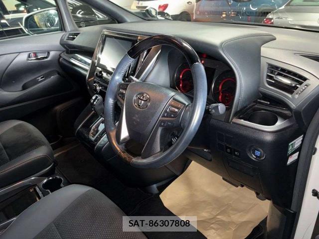 Toyota ALPHARD 2021-04 8053330-2