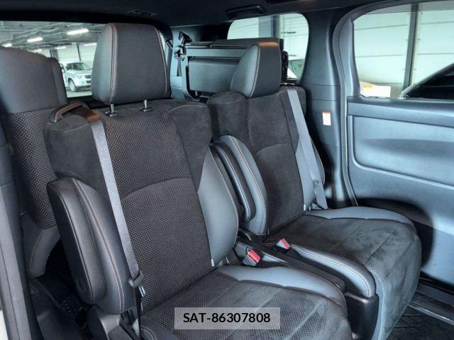 Toyota ALPHARD 2021-04 8053330-5