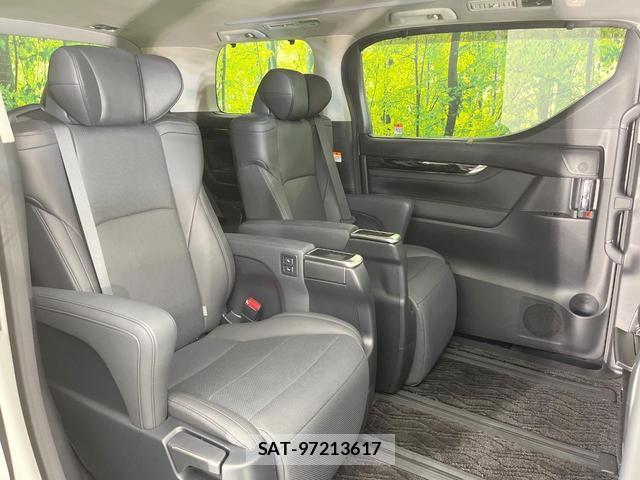 Toyota ALPHARD 2022-11 8054035-8
