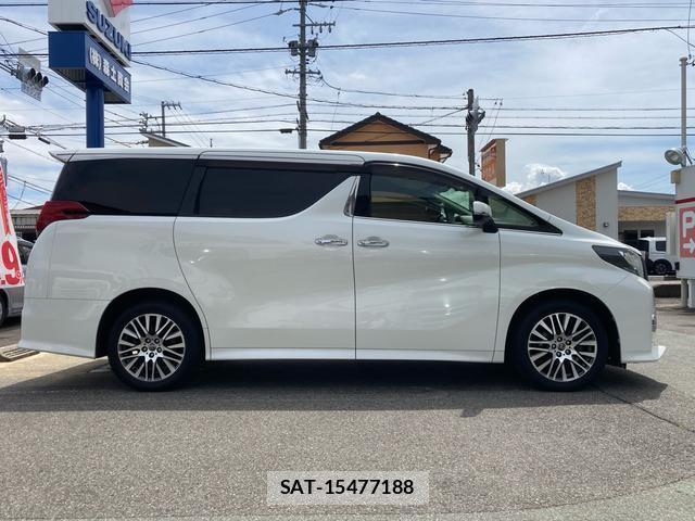 Toyota ALPHARD 2017-11 8054048-12