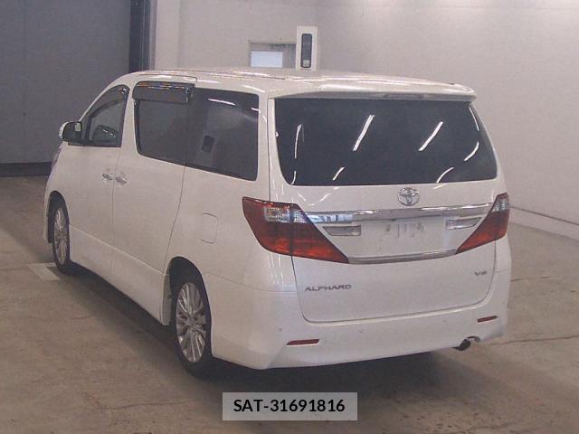 Toyota ALPHARD 2013-06 8054118-1