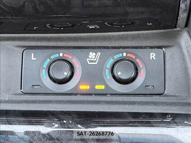 Toyota ALPHARD 2020-06 8054156-14