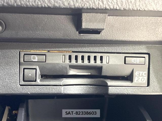 Toyota ALPHARD 2021-03 8054315-6