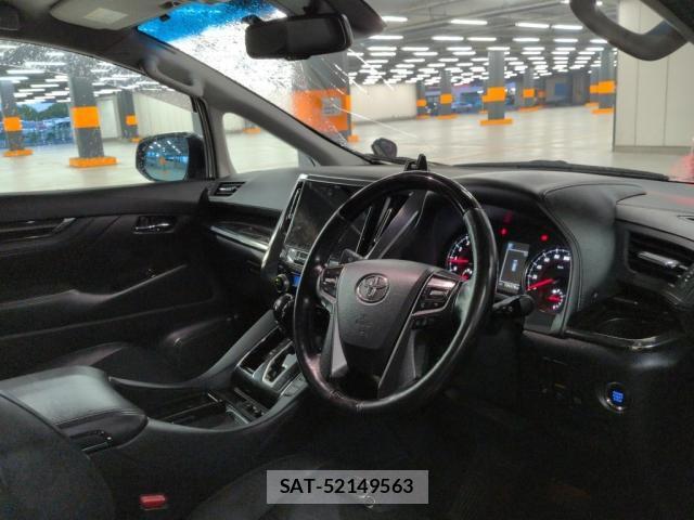 Toyota ALPHARD 2018 8054713-2