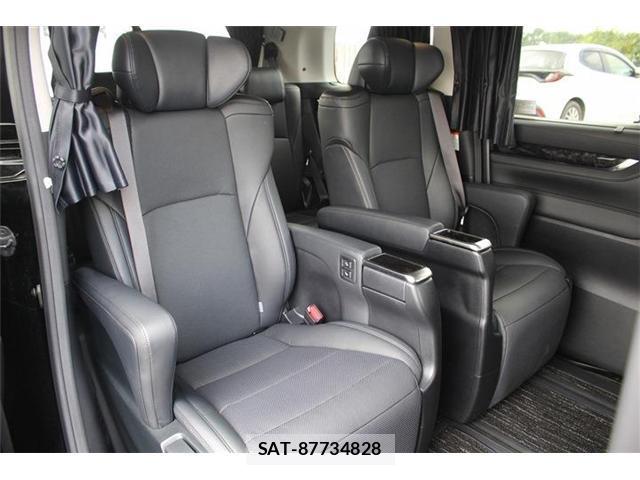 Toyota ALPHARD 2018-09 8054941-14