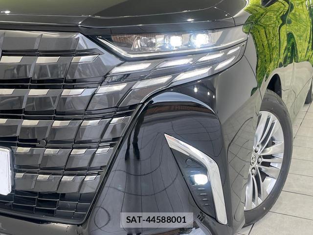 Toyota ALPHARD 2023-10 8055780-12