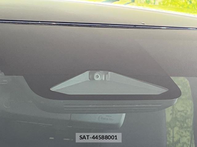 Toyota ALPHARD 2023-10 8055780-6
