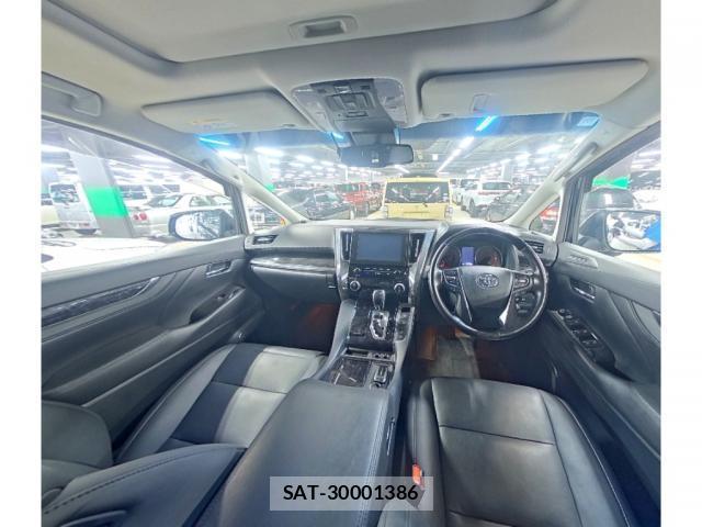 Toyota ALPHARD 2020-03 8055975-2