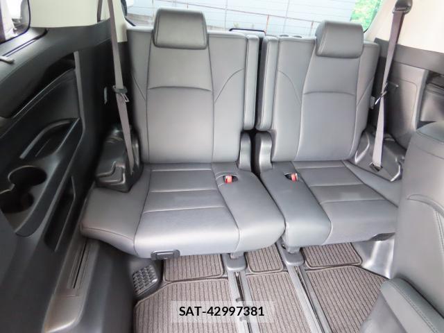 Toyota ALPHARD 2022-11 8056066-15